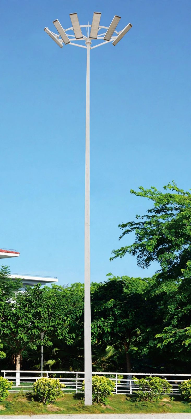 High-mast lighting for roads